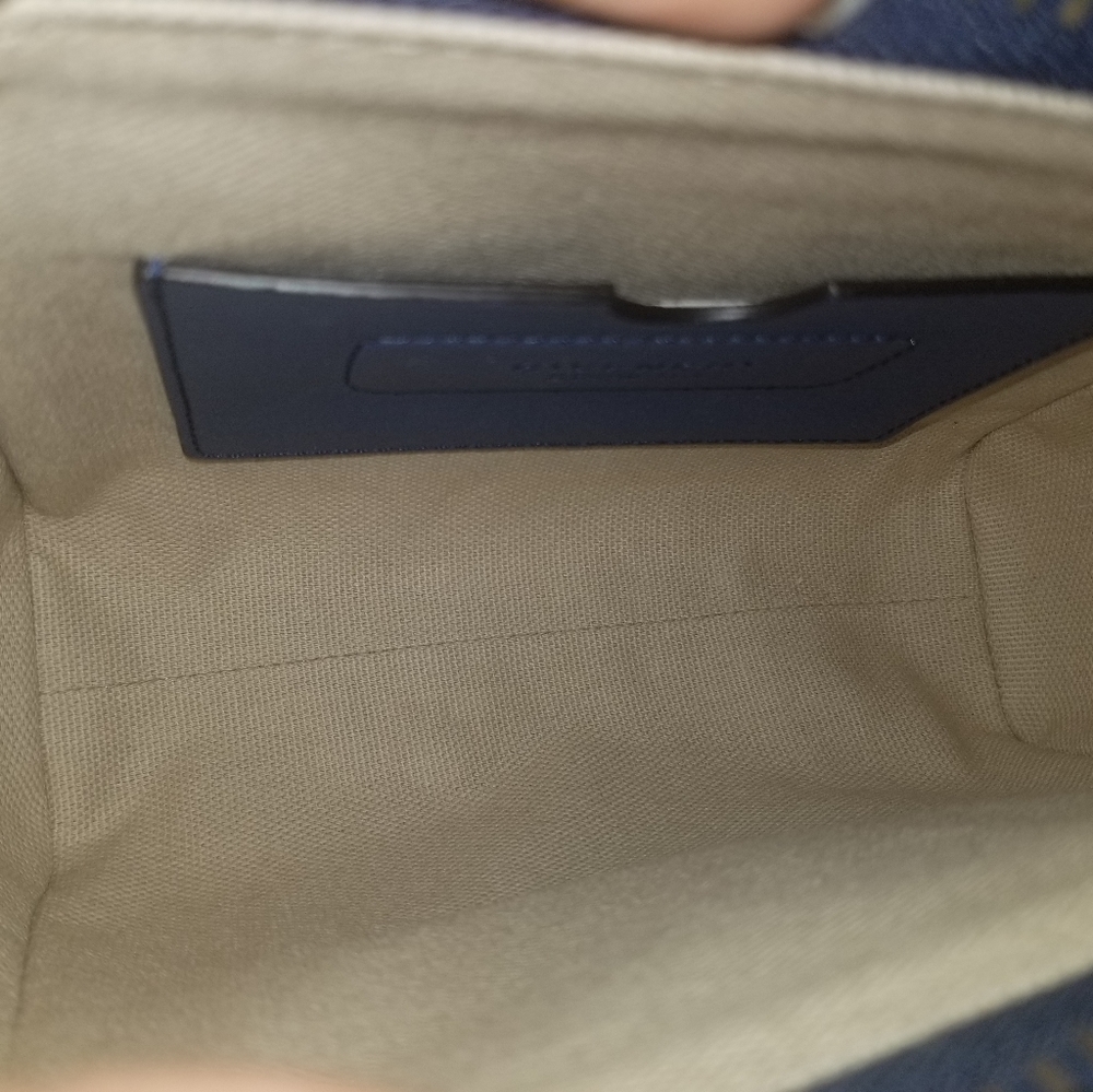 Givenchy Navy Nano Antigona Bag - Picture 13 of 16